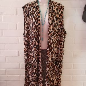 Leopard print vest